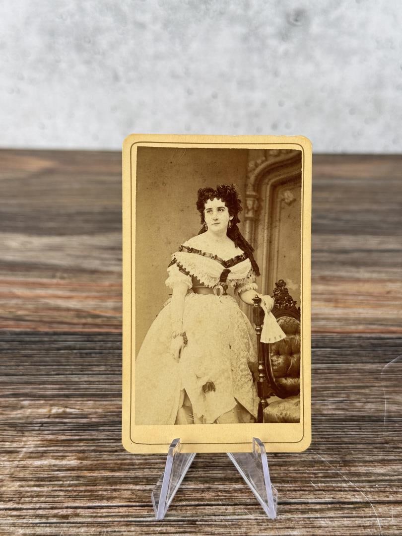 Identified Woman Valparaiso Chile CDV Photo (1 of 3)