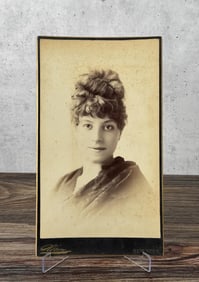 New York Actress Cabinet Photo