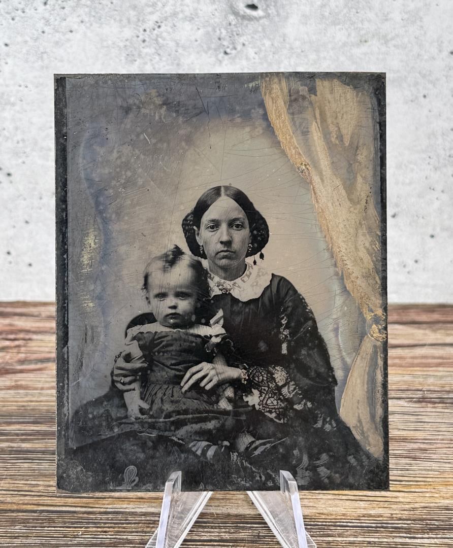Antique Tintype Photo Woman in Mourning (1 of 3)