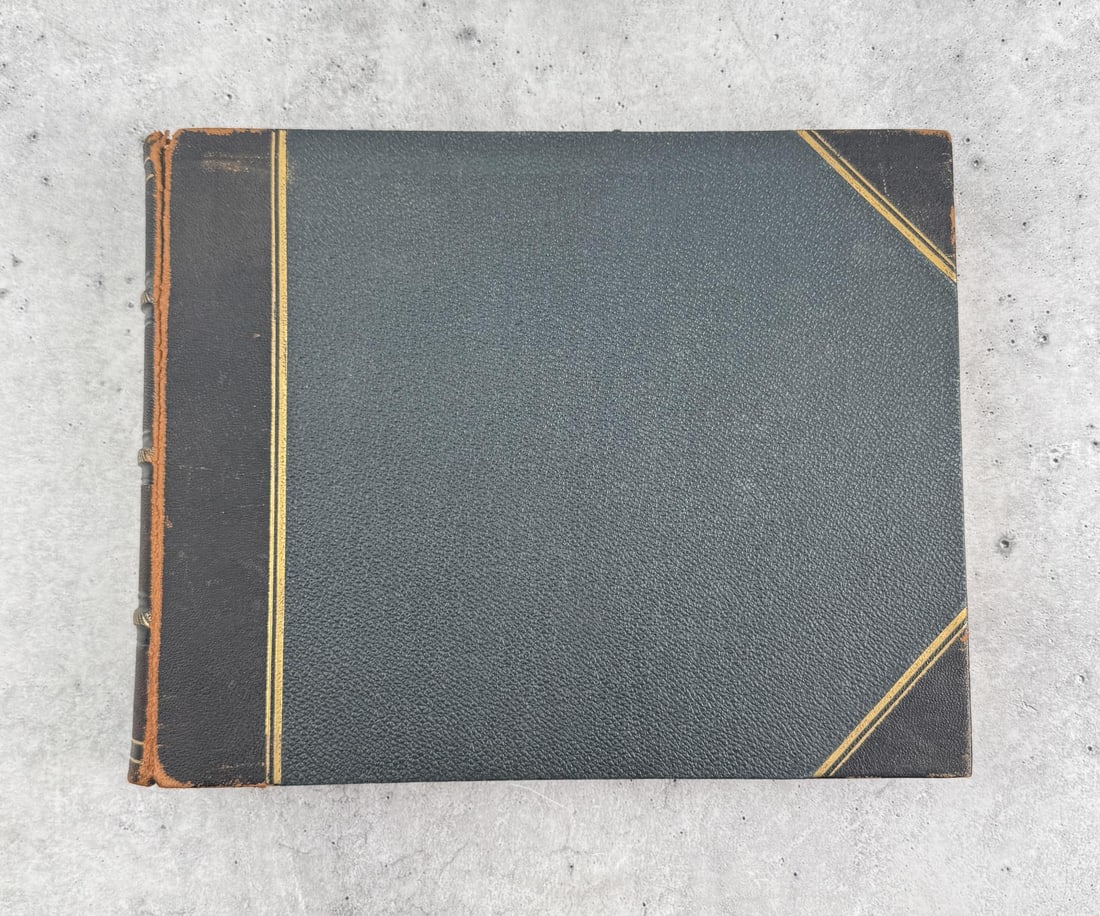 John Willis The Phillippines Photo Album: Also contains Watercolor Paintings by John Willis. 17 Watercolors, 23 Photos