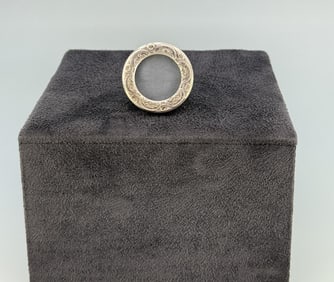 Sterling Silver Round Picture Frame