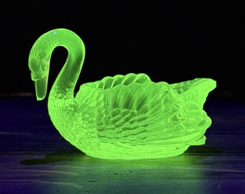 Boyd Uranium Glass Swan Salt Dip Cellar