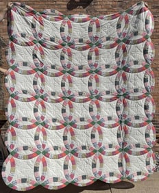 Antique Wedding Ring Quilt