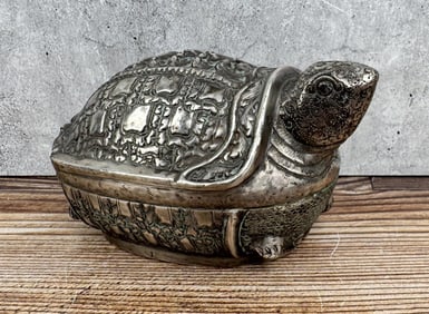 Cambodian .800 Silver Turtle Betel Nut Box