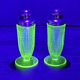 Federal Uranium Glass Salt & Pepper Shakers