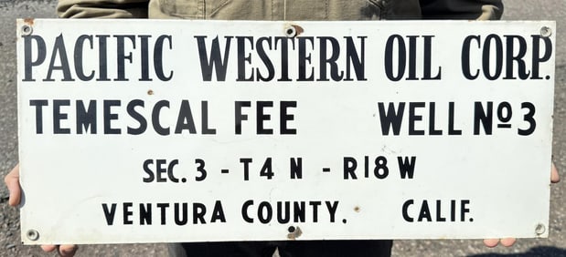 Porcelain Western Oil Ventura California Sign