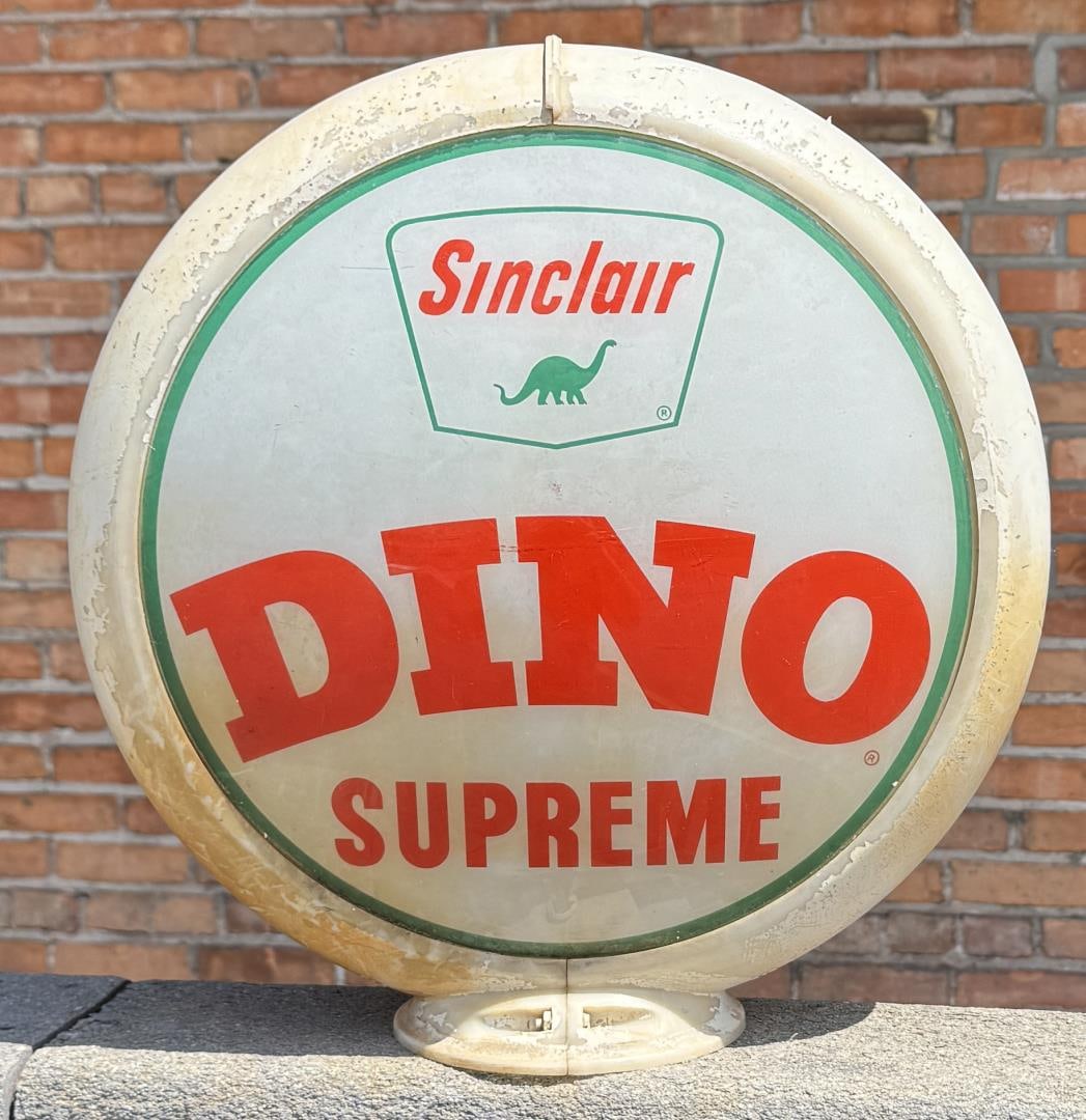 Sinclair Dino Supreme Gas Globe (1 of 4)