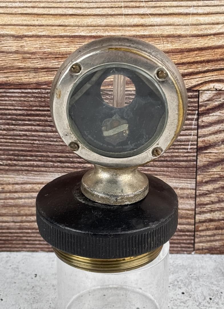 Boyce Motometer Radiator Cap Oldsmobile (1 of 7)