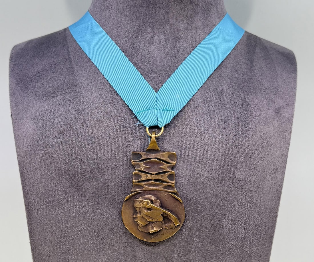 George Carlson 1988 Prix de West Bronze Medal (1 of 5)