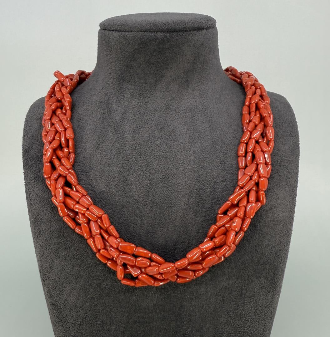 Santo Domingo Pueblo Coral Necklace: 8 3/4" long closed.