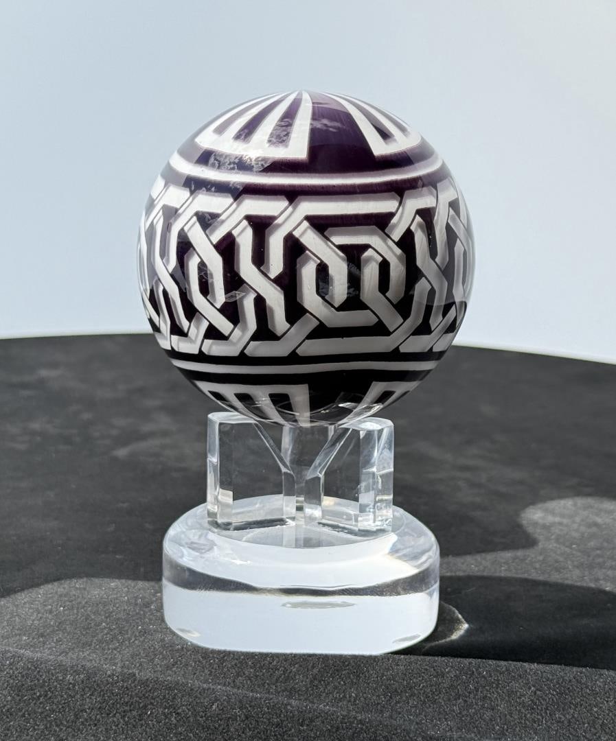 Mark Matthews Hector Art Glass Marble (1 of 4)