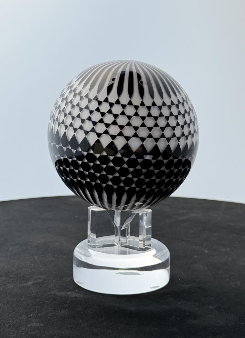 Mark Matthews Faberge Art Glass Marble (1 of 4)