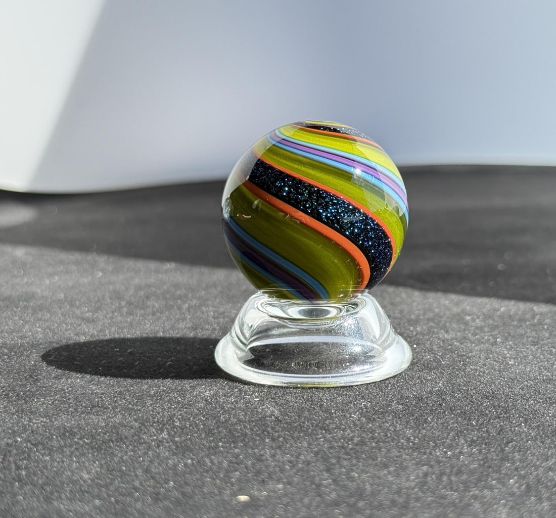 Geoffrey Beetem Lutz Swirl Art Glass Marble (1 of 5)