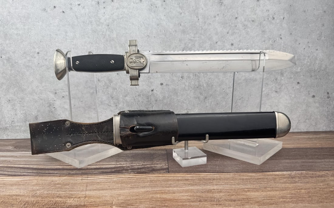 WW2 German DRK Red Cross Hewer Dagger Knife: 15 3/4" long overall