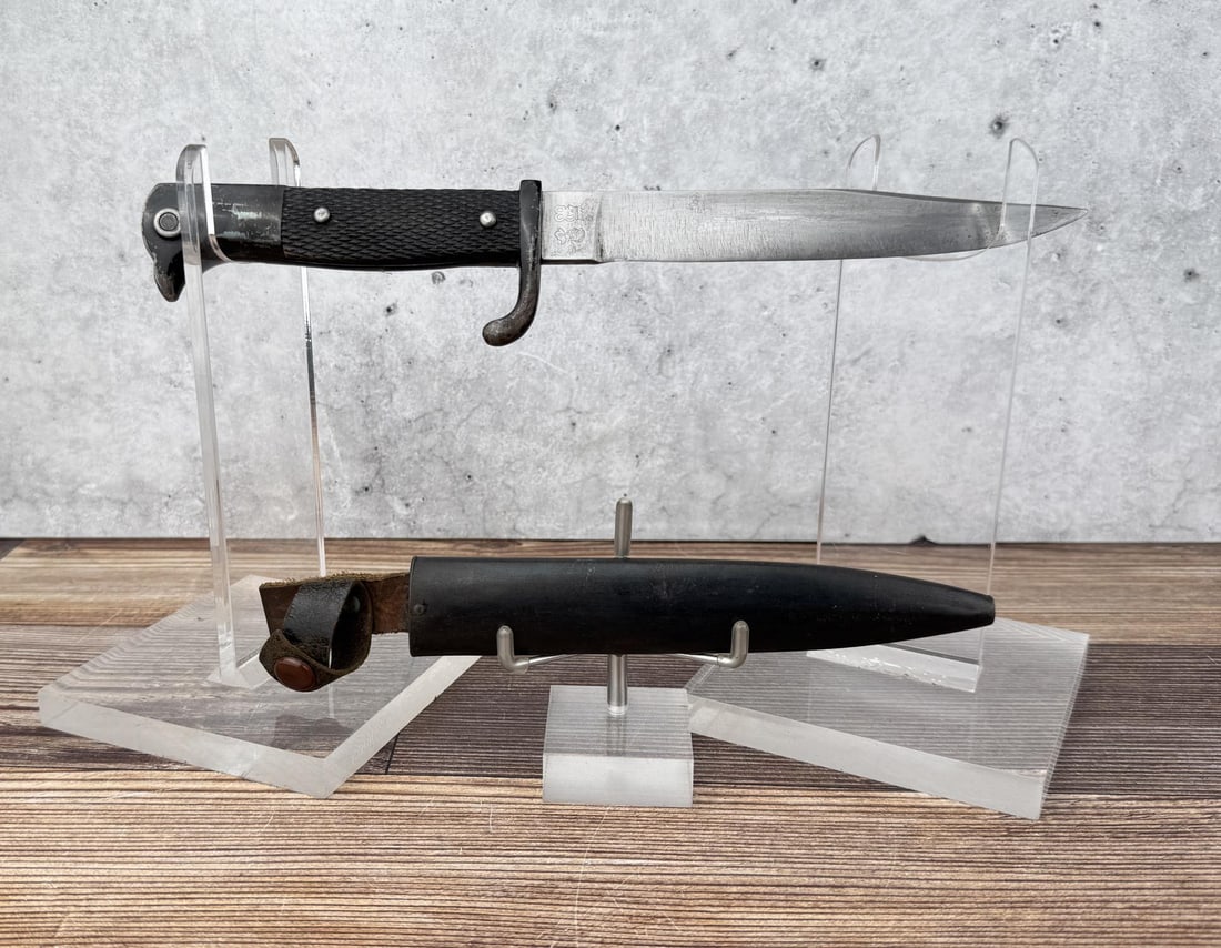 WW1 WWI Imperial German Trench Fighting Knife: WKC maker. 10 1/4" long overall.
