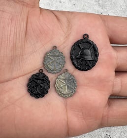 WWI WW1 German Wound Mini Medals