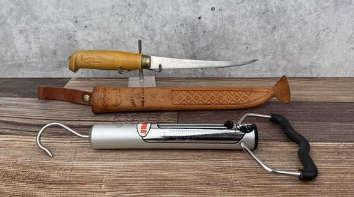 Rapala Fillet Knife and Fish Scale