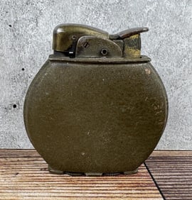 WW2 US Army Crinkle Green Evans Spitfire Lighter