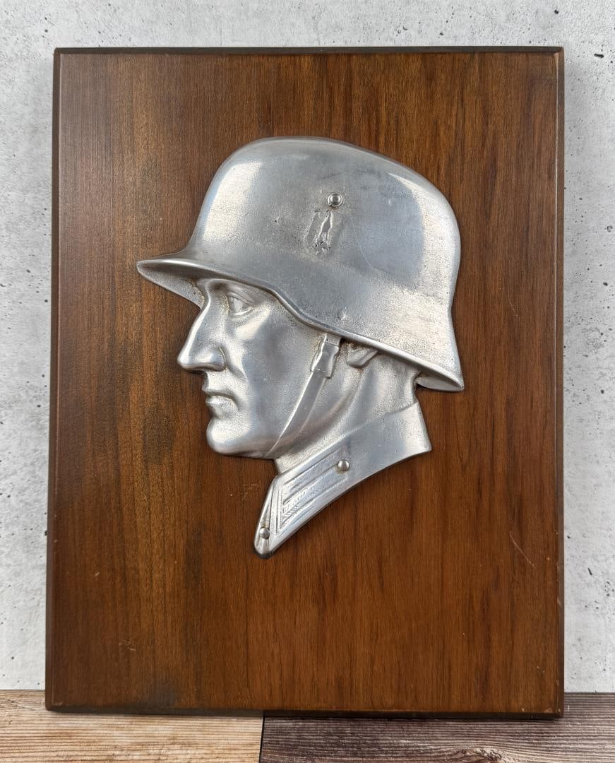 WW2 German Soldier Relief Plaque Bust: 9" by 11 1/2".