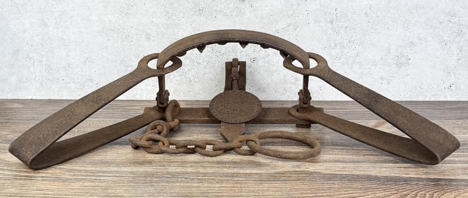 SNOC S. Newhouse Oneida Community No 5 Bear Trap