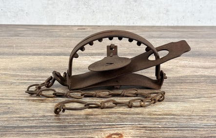 Oneida Victor 14 Jump Coyote Trap w/ Teeth
