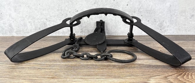 S. Newhouse Kenwood New York No 5 Bear Trap