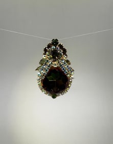 Costume Jewelry Rhinestone Brooch