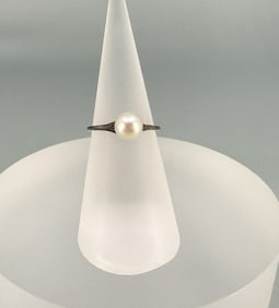 18K Gold Filigree Pearl Ring