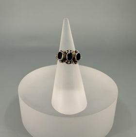 Sterling Silver Garnet Ring