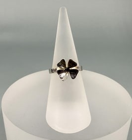 Sterling Silver Four Leaf Clover Ring