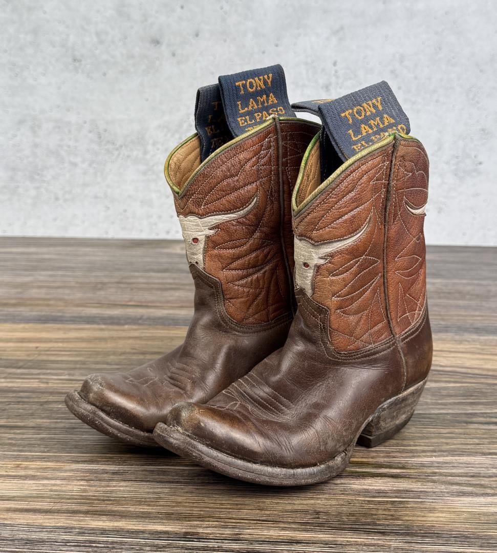 Tony Lama Steer Head Inlaid Cowboy Boots: 6 1/4" toe to heel. Youth Size.
