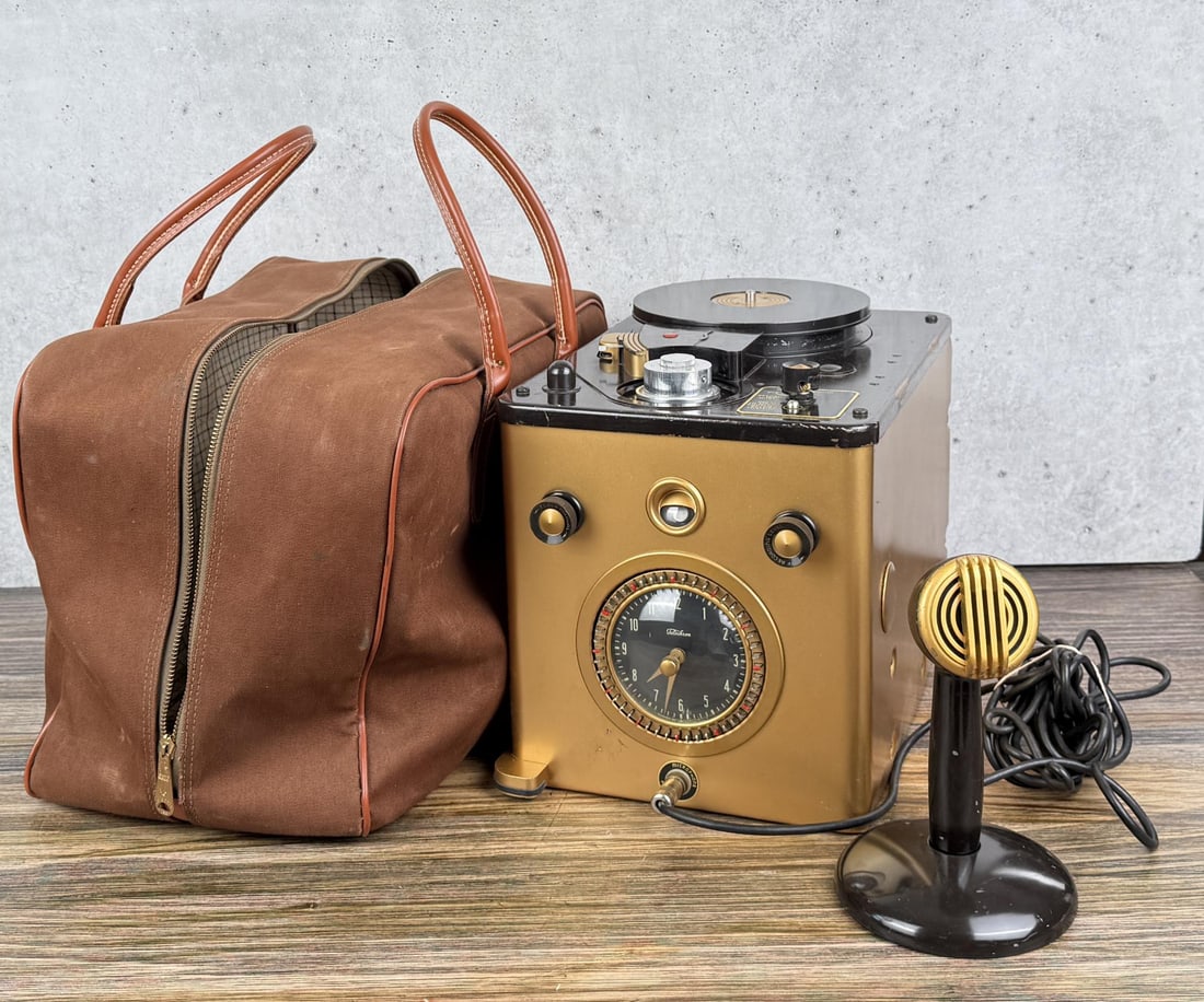 Sears Roebuck 8176 Wire Recorder (1 of 20)