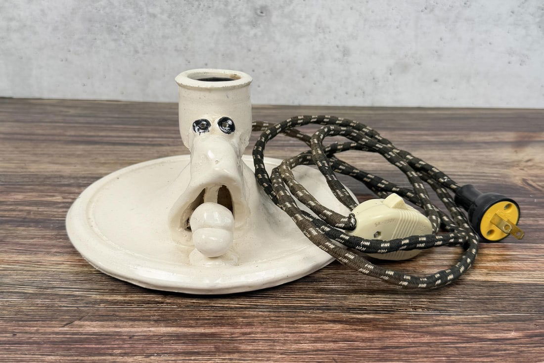 Clayton Bailey Folk Art Pottery Lamp (1 of 12)