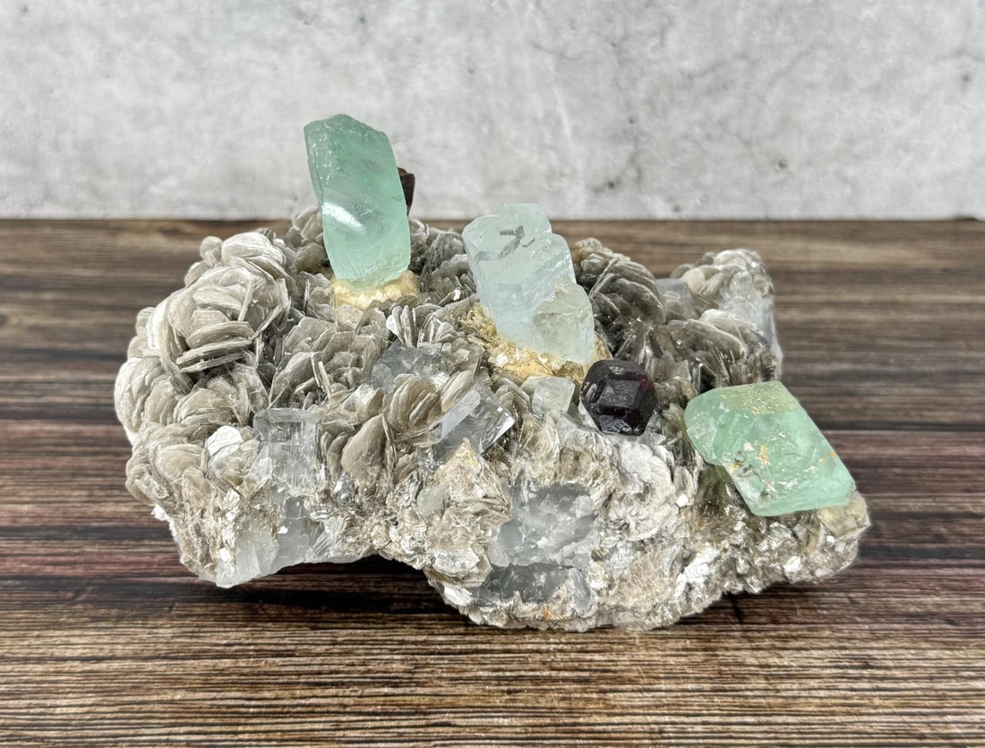 Aquamarine & Garnet on Mica Mineral Specimen: 682 grams.