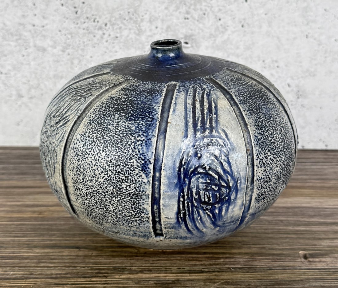 Monte Dolack Montana Studio Pottery Jar (1 of 8)