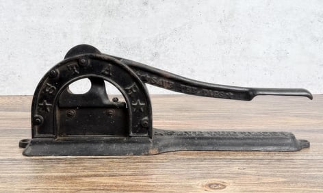 Cast Iron Star Tobacco Cutter