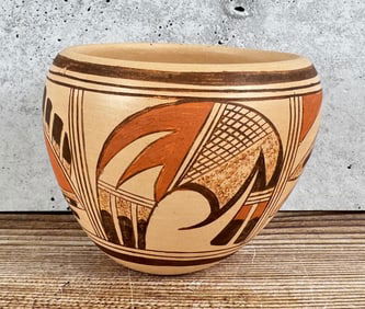 Rosalie T Kaye Hopi Indian Pot