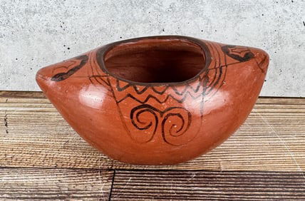 Maricopa Canoe Pot