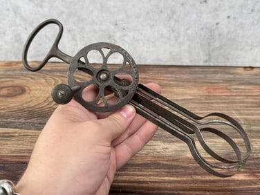Antique Cast Iron Dover Egg Beater