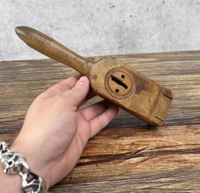 Maple Bartenders Lime Press Squeezer