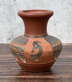 Sefarina Benally Navajo Indian Pot