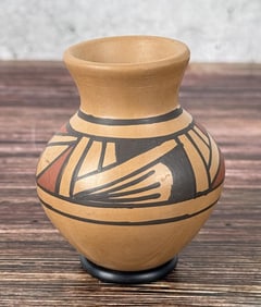 Reynaldo Pedregon Lujan Mata Ortiz Seed Pot