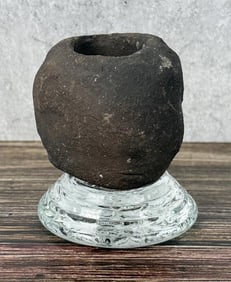 Pueblo Native American Indian Paint Pot