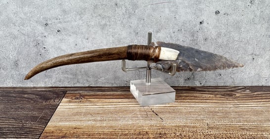 Bo Earls Handmade Horn Handle Knife