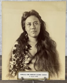 Nude Hawaiian Native Hula Girl Cabinet Photo