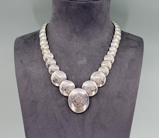 Navajo Sterling Silver Pillow Bench Bead Necklace