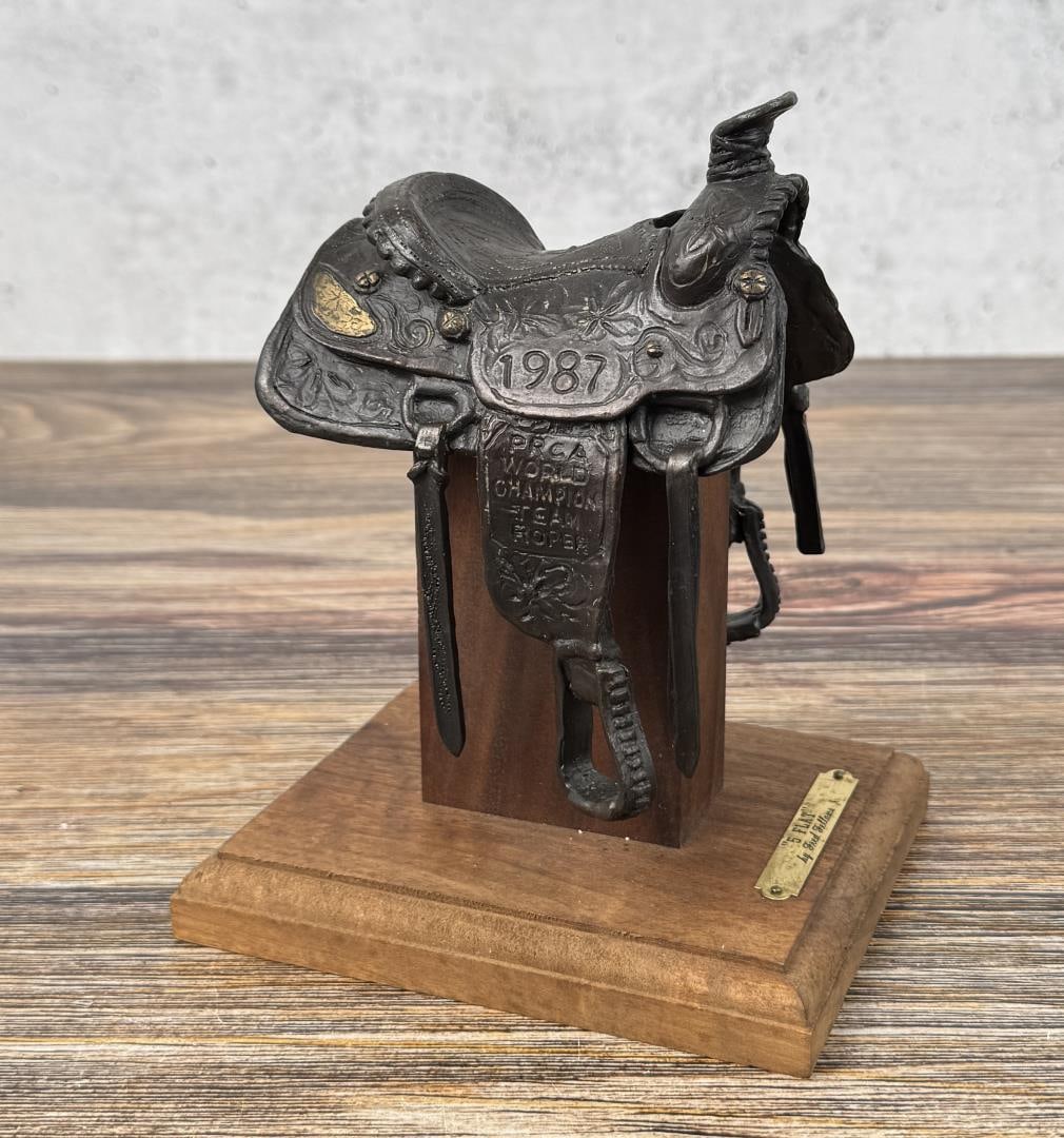 Fred Fellows 5 Flat Montana Cowboy Bronze: Title is 5 Flat. 7 1/8" by 5 3/4" by 4 3/4". Fred Fellows (Born 1934) is active/lives in Arizona, California. Fred Fellows is known for Realist western, cowboy genre sculpture and painting. Living in