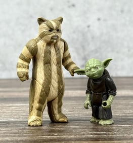 Star Wars Ewok & Yoda Action Figures