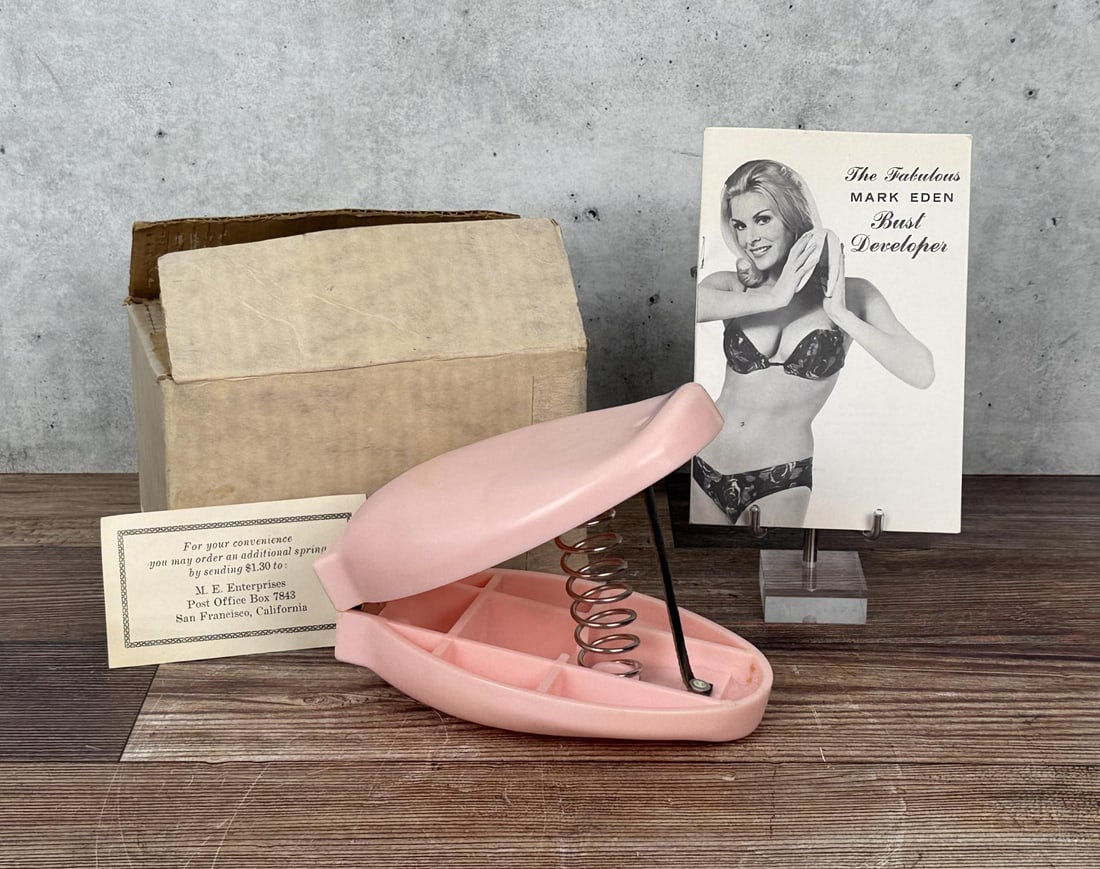 The Fabulous Mark Eden Bust Developer: Nice example in original box