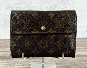 Vintage Louis Vuitton Monogram Clutch Wallet